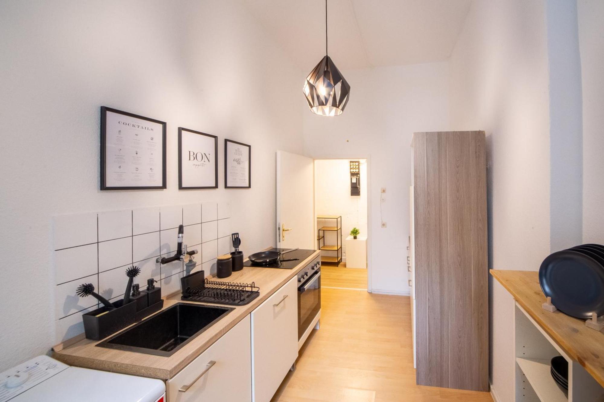 Massagesessel, King-Sized Bed, Billardtisch, 2 Couches Apartamento Berlim Exterior foto